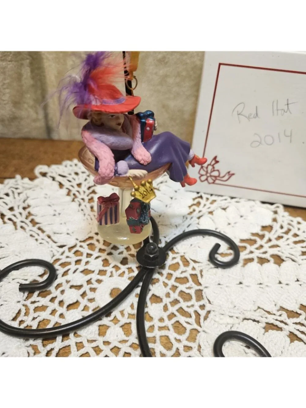 Red Hat Lady Purple Dress 2014 Danbury Mint 